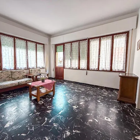 Apartmán Pristina Apartment, Pochi Passi Dal Mare Rifa755