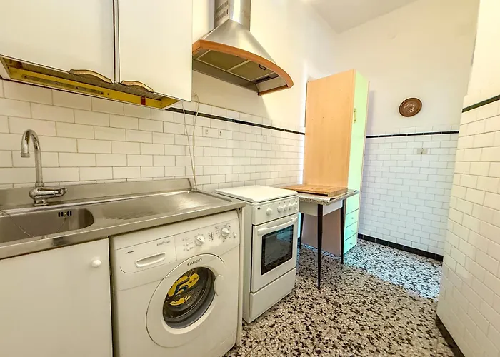 Pristina Apartment, Pochi Passi Dal Mare Rifa755