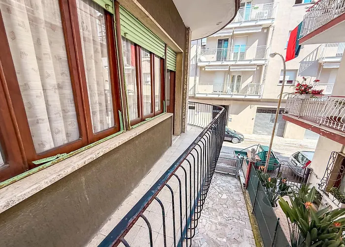 Pristina Apartment, Pochi Passi Dal Mare Rifa755 Apartment *